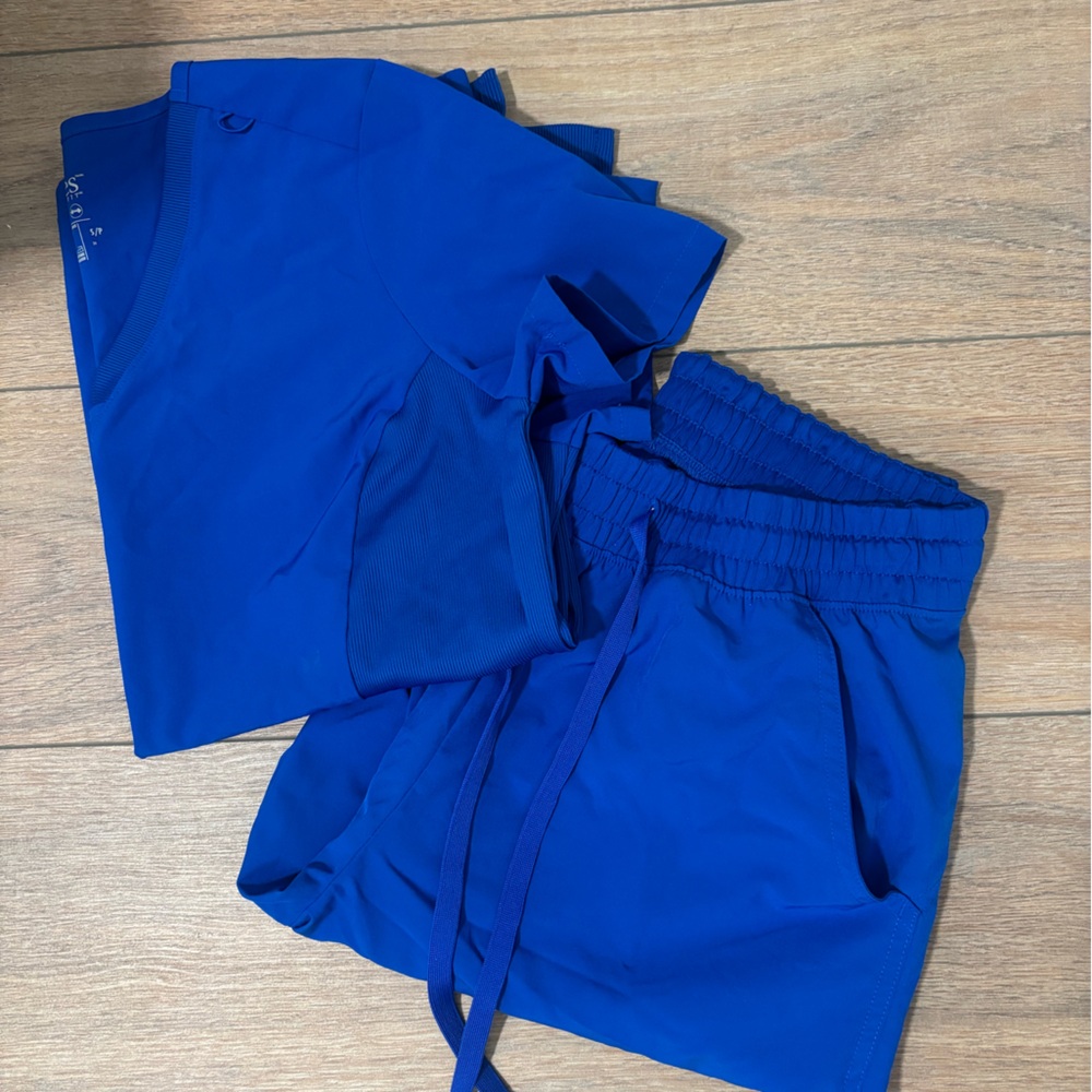 Women’s Hanes Scrubs